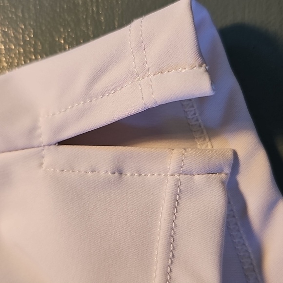 White Women's Skort By Ododos Size Small. White Stretch. Golf or Tennis. - Picture 5 of 7